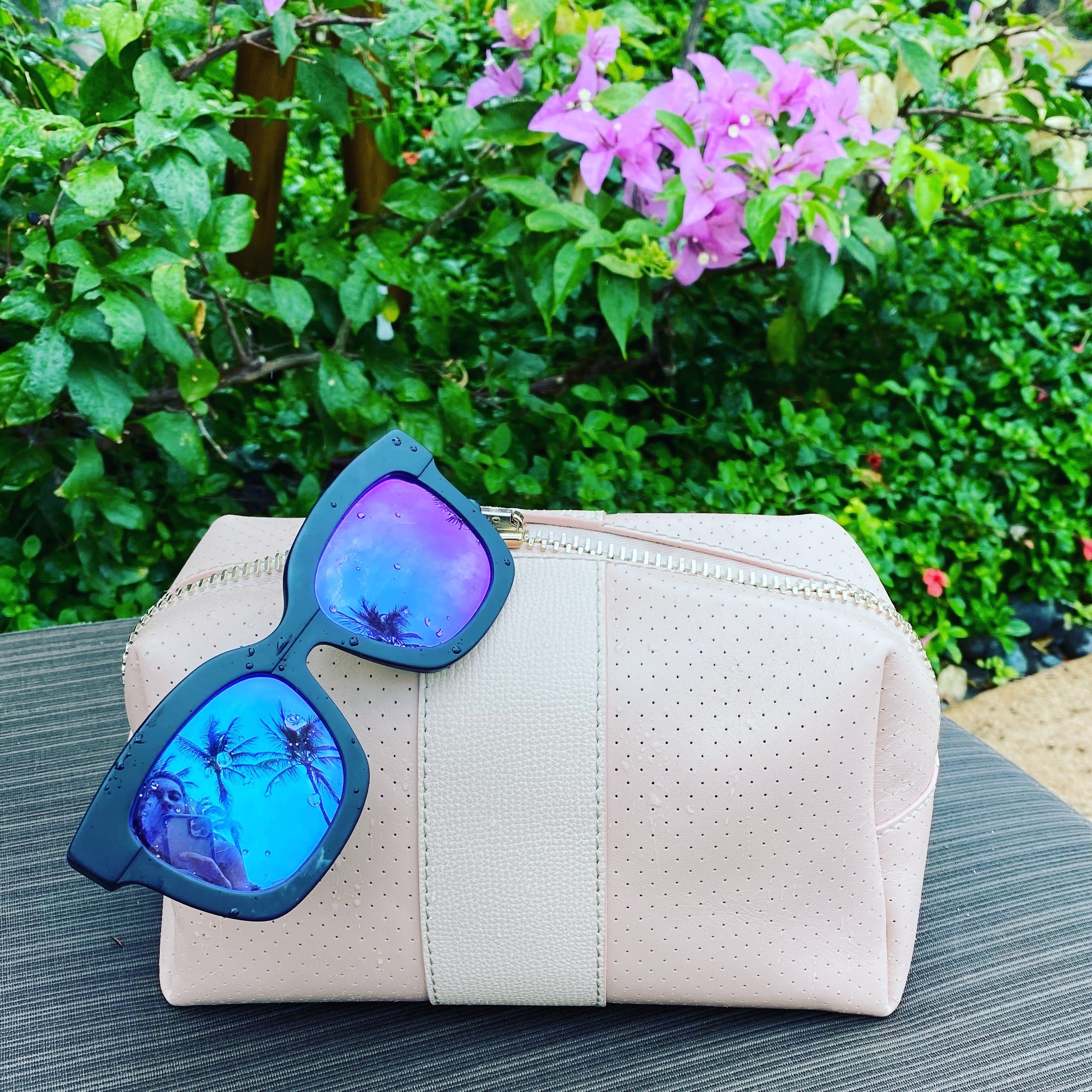 24/7 Bag - White Leather/Gold Zipper