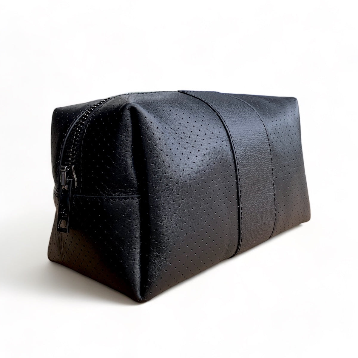 24/7 Bag - Black Leather/Gunmetal Zipper