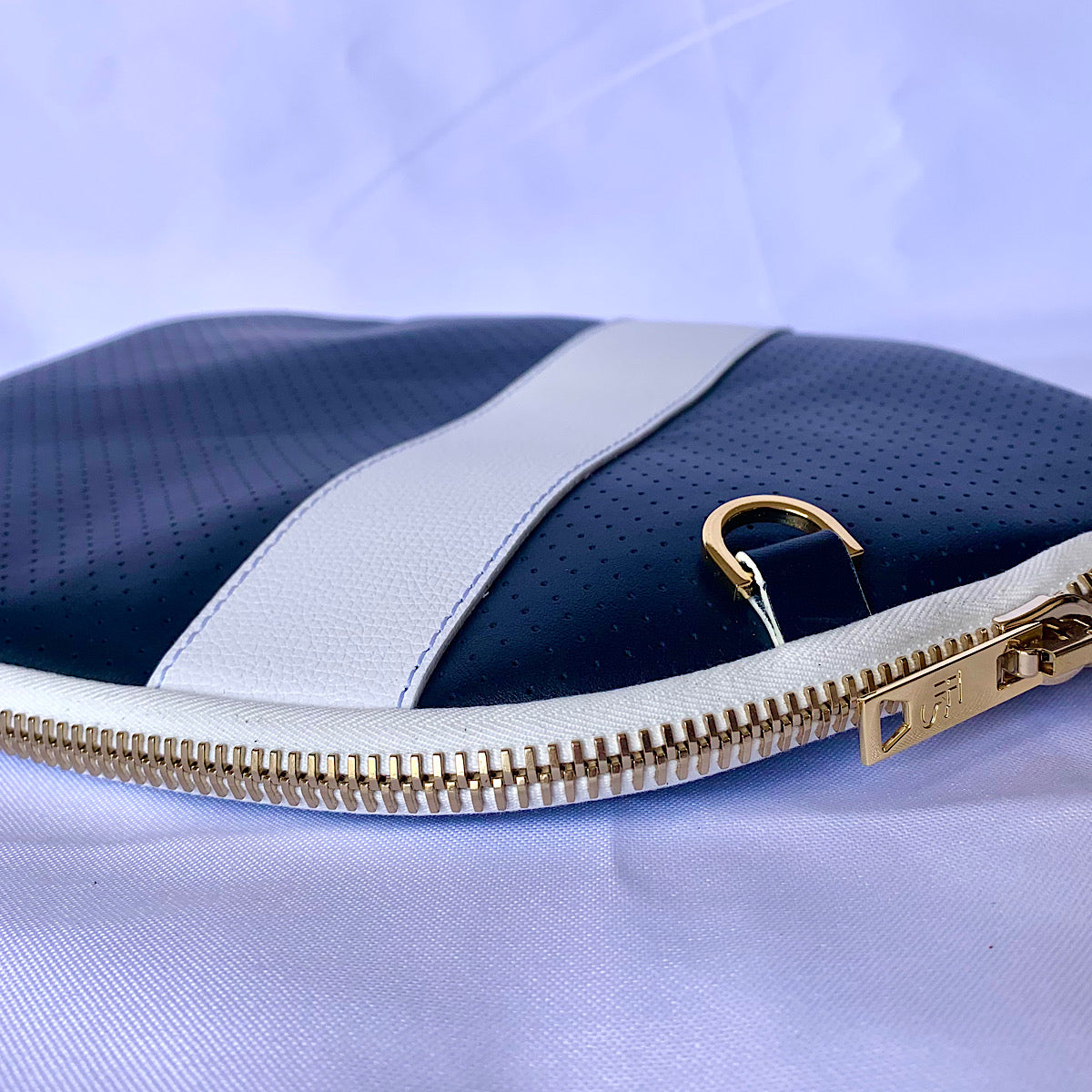 “The Addict” Leather Pickleball Bag - Navy/White