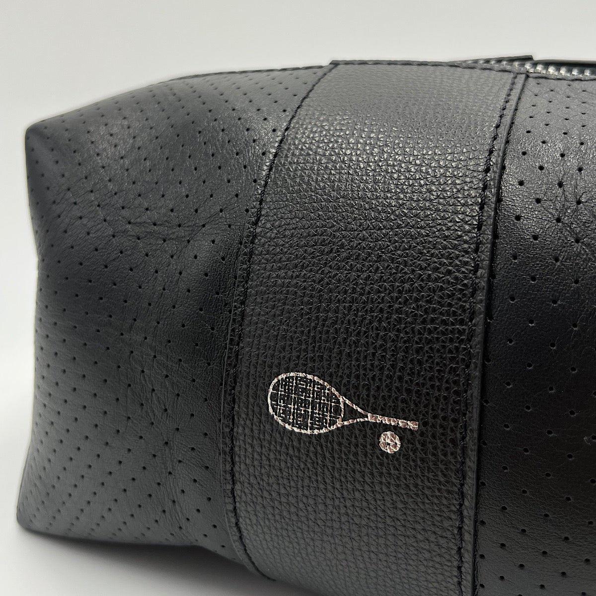 24/7 Bag - Black Leather/Gunmetal Zipper