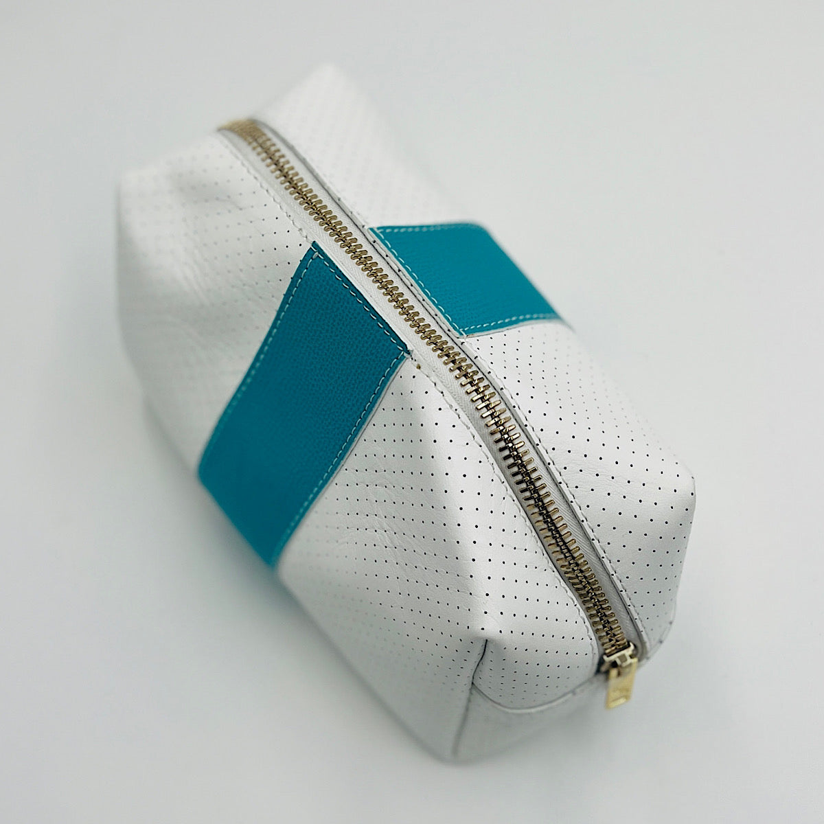 24/7 Bag - White/Aqua w/Gold